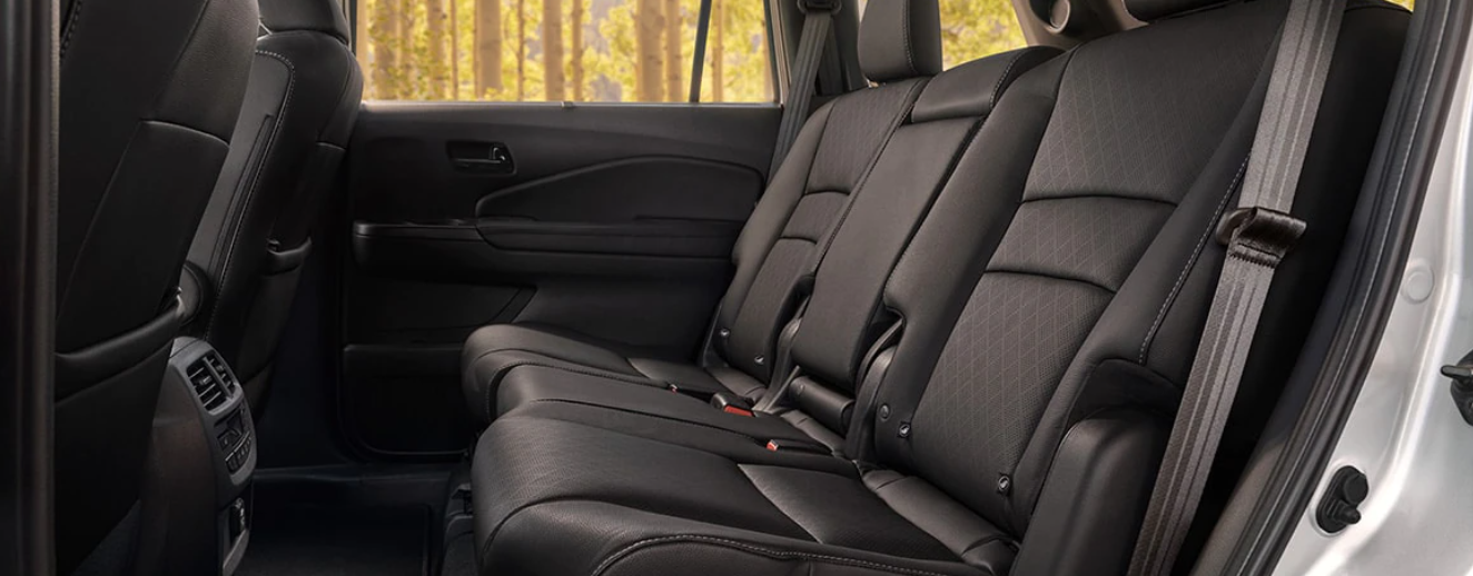 2023 Honda Passport Seats