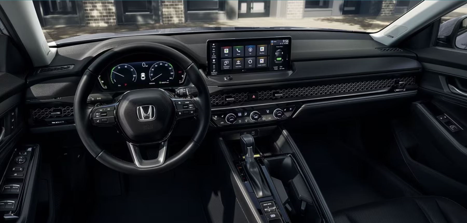 El Accord Hybrid 2023 revitaliza el segmento de los sedanes medianos con su elegancia interior y exterior.