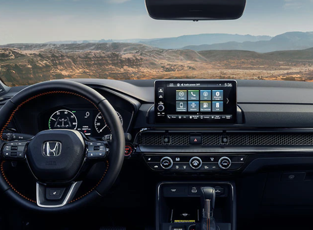 El interior tiene la elegancia y el confort que te buscas.