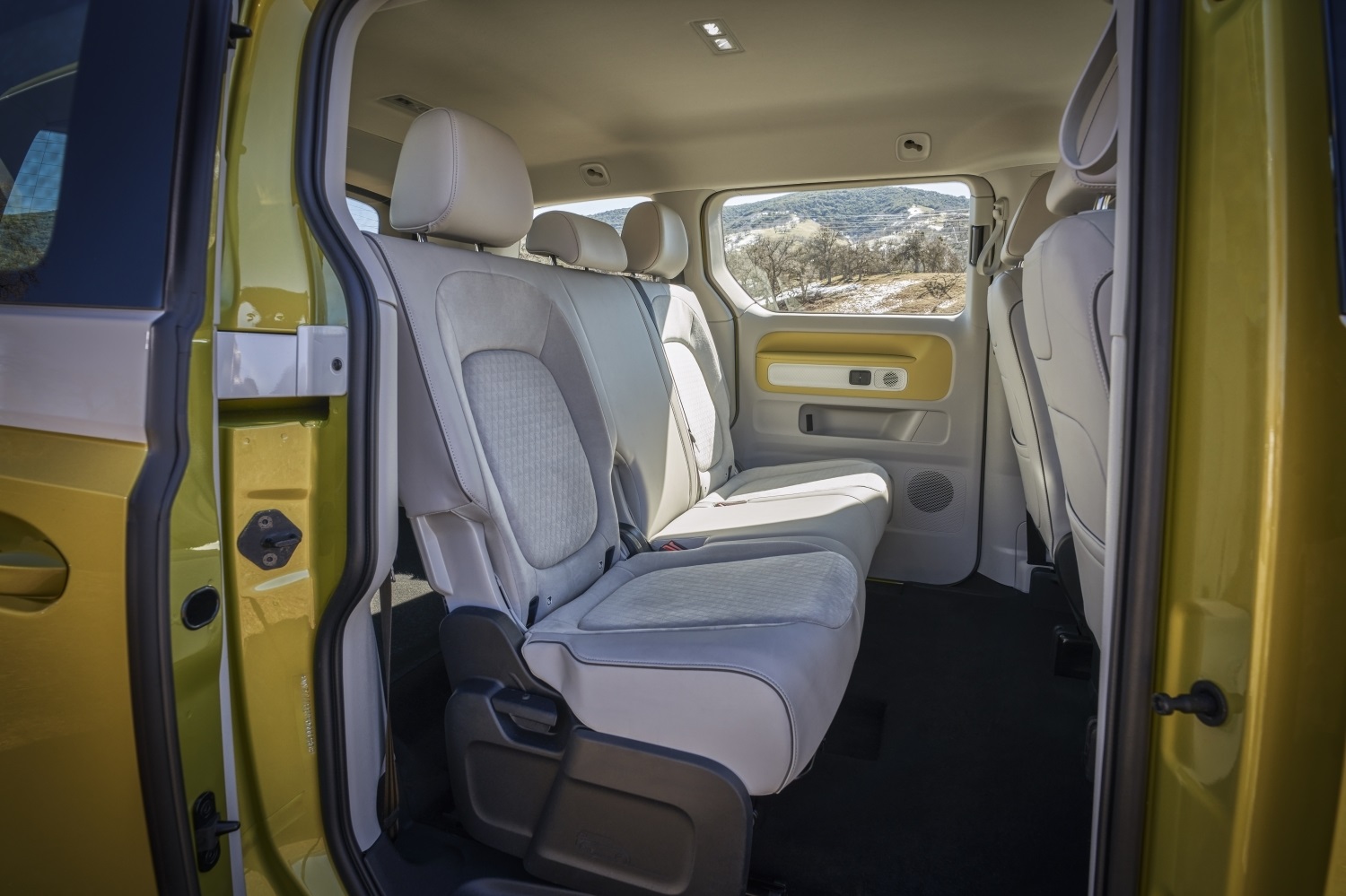 2024 Volkswagen ID. Buzz European Model Seating Area