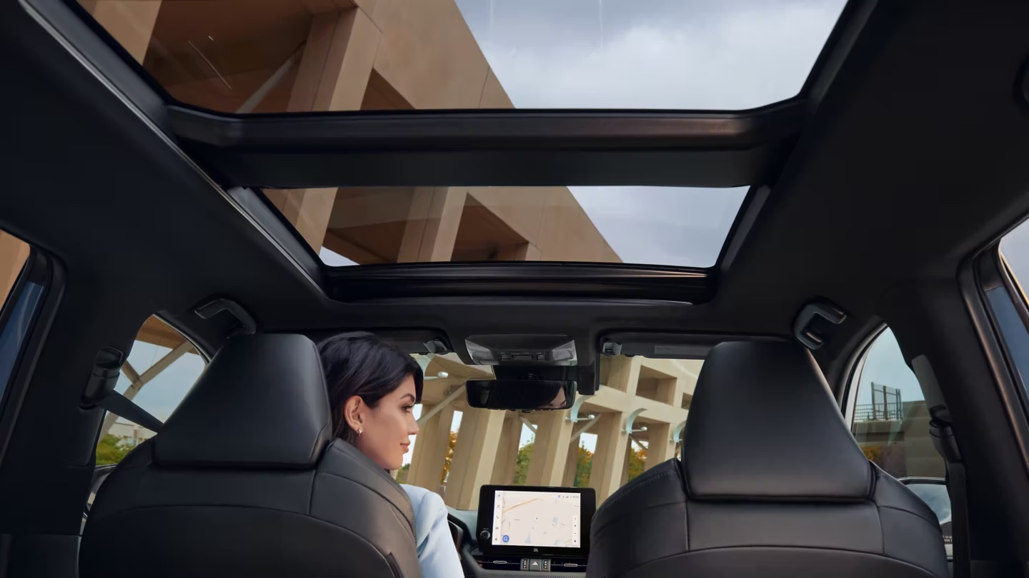 2023 Toyota RAV4 Hybrid Panoramic Moonroof