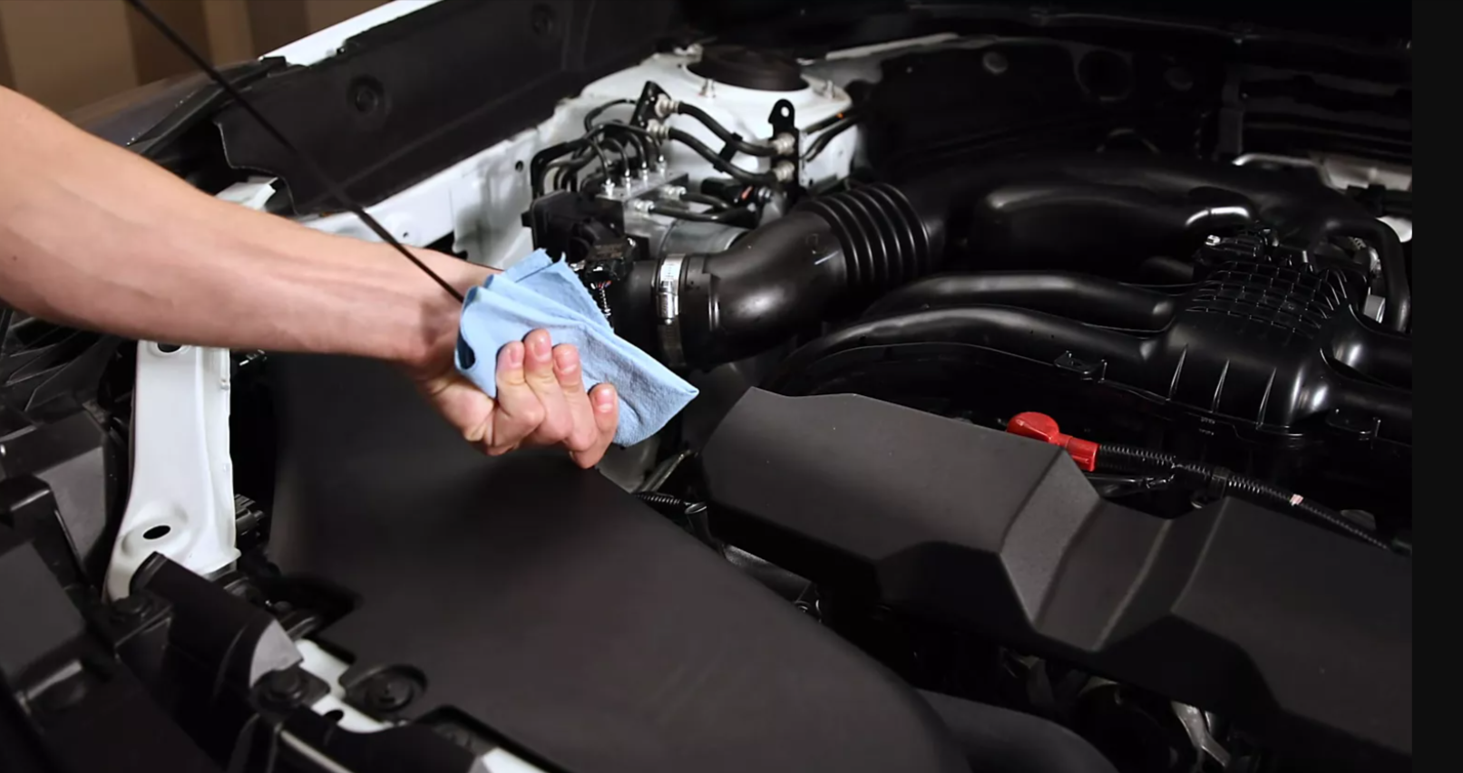 Checking Subaru Engine Oil