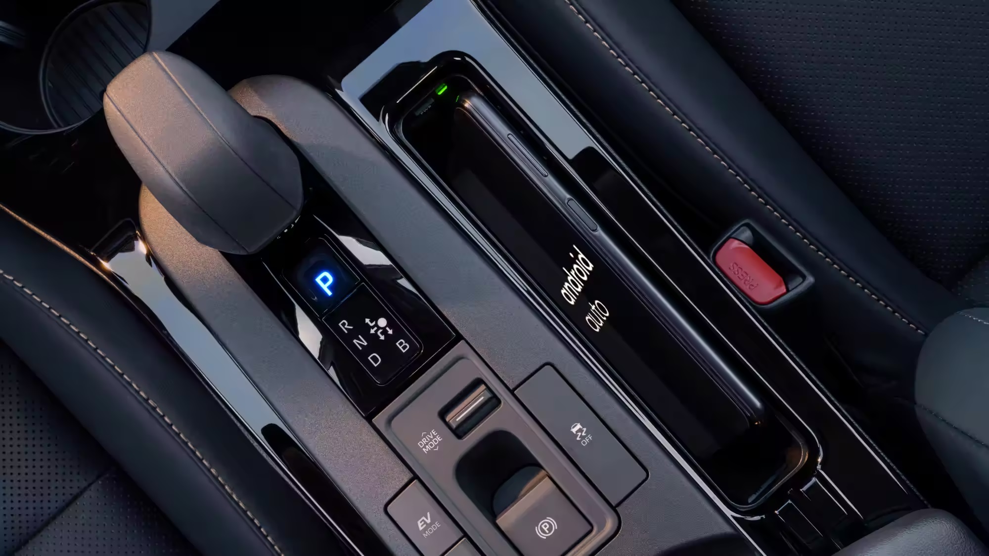 2023 Toyota Prius Key Center Console