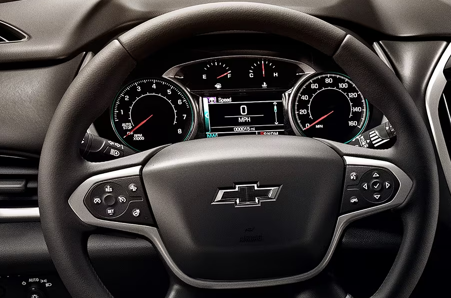 2023 Traverse 4.2-inch diagonal color Driver Information Center