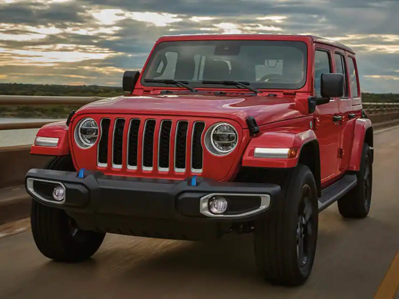 The features of the 2023 Jeep Wrangler near South Colorado Springs CO