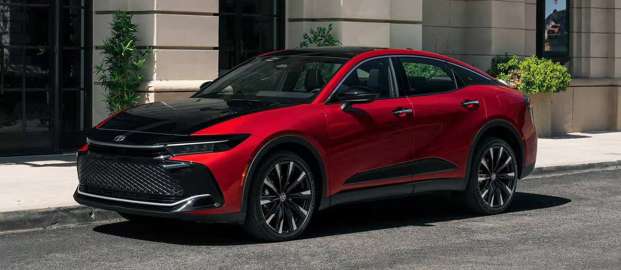 2023 Toyota Crown Key Features near Perrysburg, OH Thayer Toyota