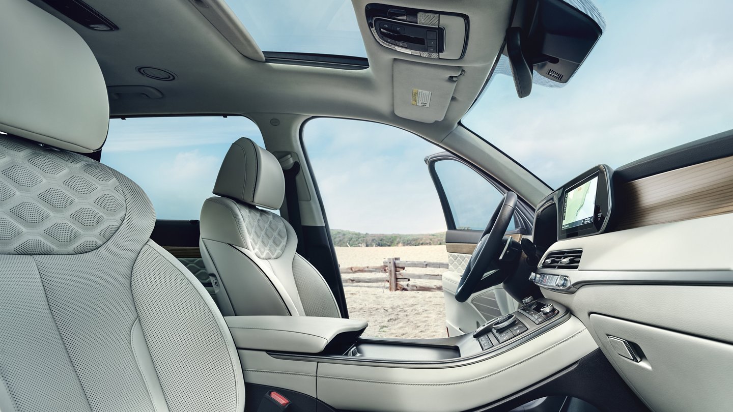 2023 Hyundai PALISADE Front Chairs
