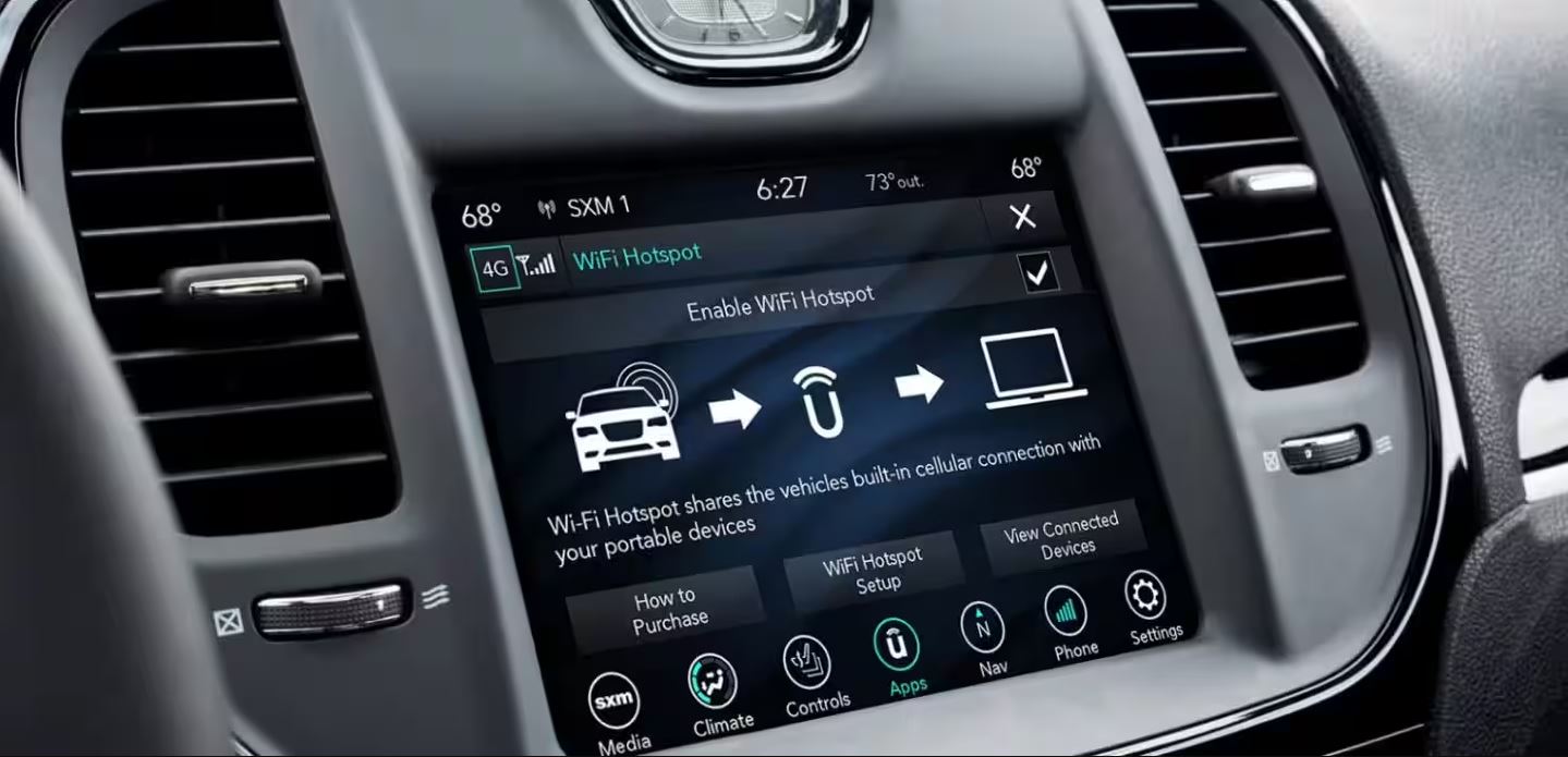 2023 Chrysler 300 Touchscreen