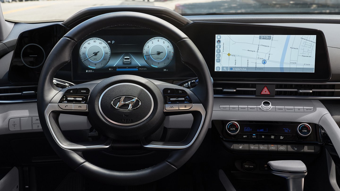 2023 Hyundai ELANTRA Center Console