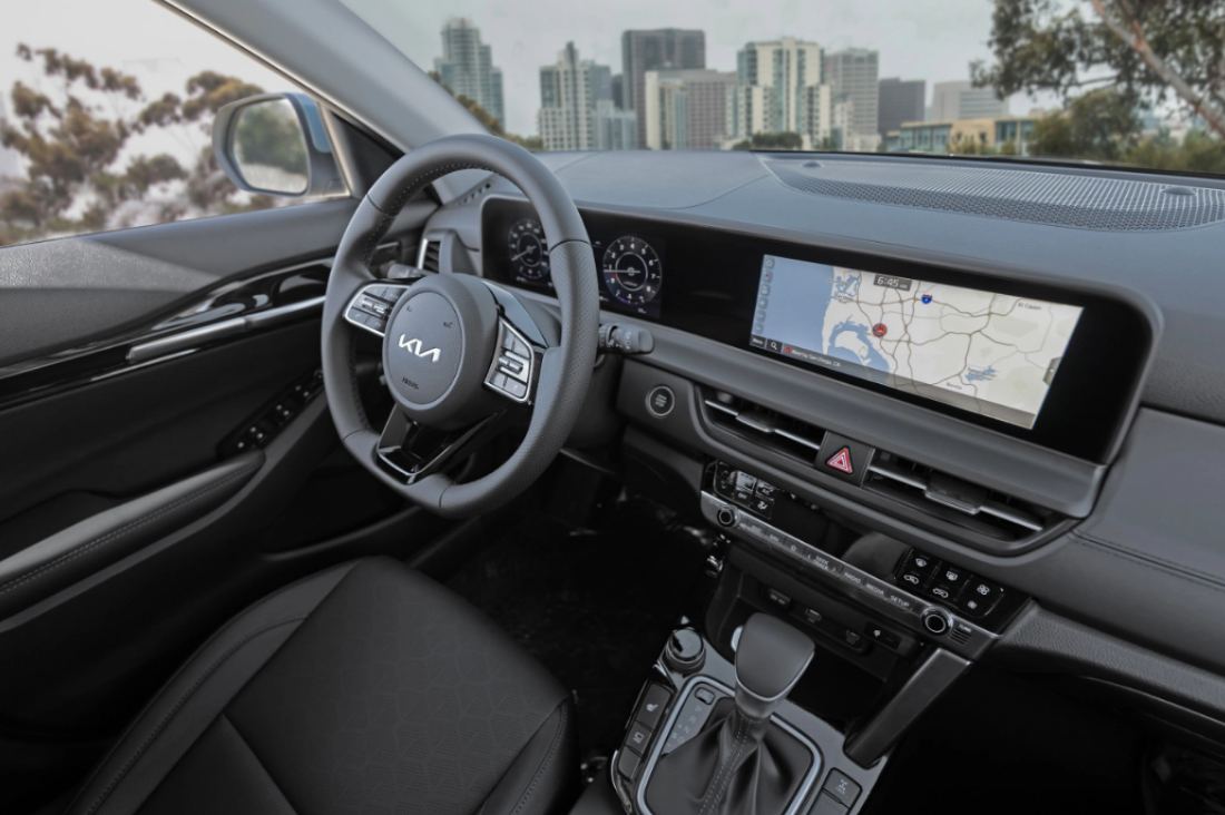 2023 Kia Seltos Dashboard