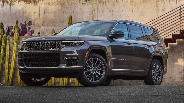 2021 Grand Cherokee Ottawa