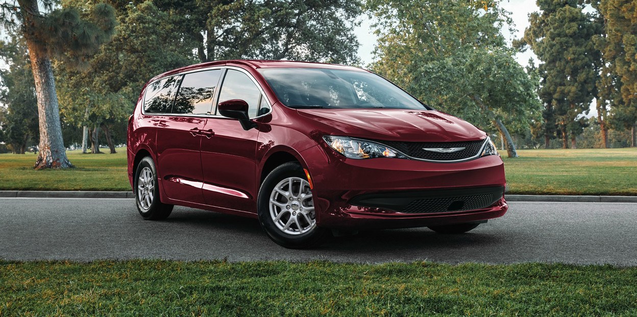 Caravan - 23.5㎝ ◆新品未使用◆ Caravan GK80 Used Chrysler Grand Caravan for Sale in Courtenay | Comox