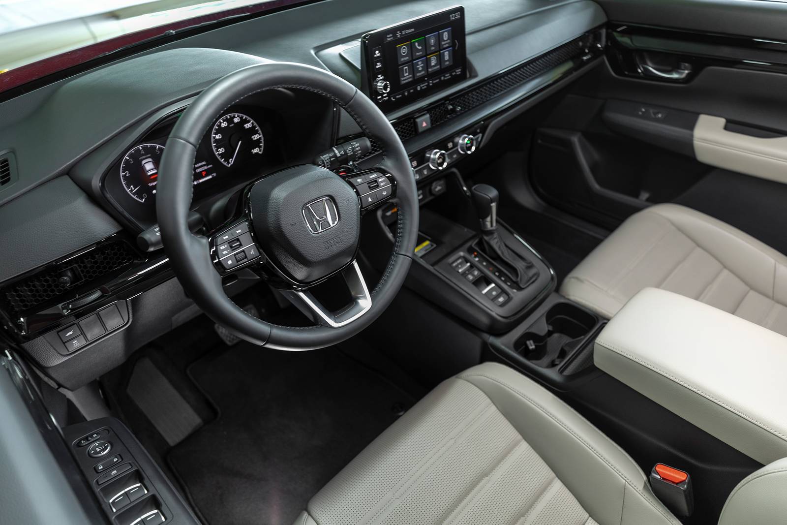 2023 Honda CR-V Hybrid Dashboard