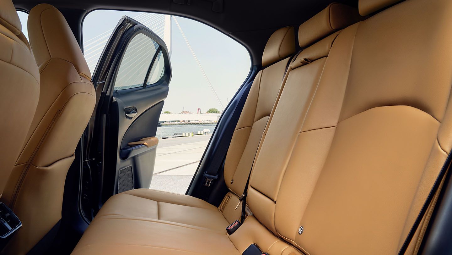 2023 Lexus UX 250h Back Seats