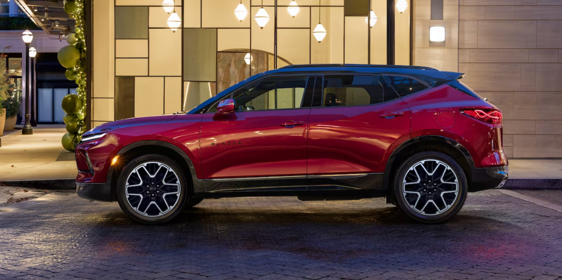 2023 Chevrolet Blazer vs 2023 Ford Bronco near Manassas, VA