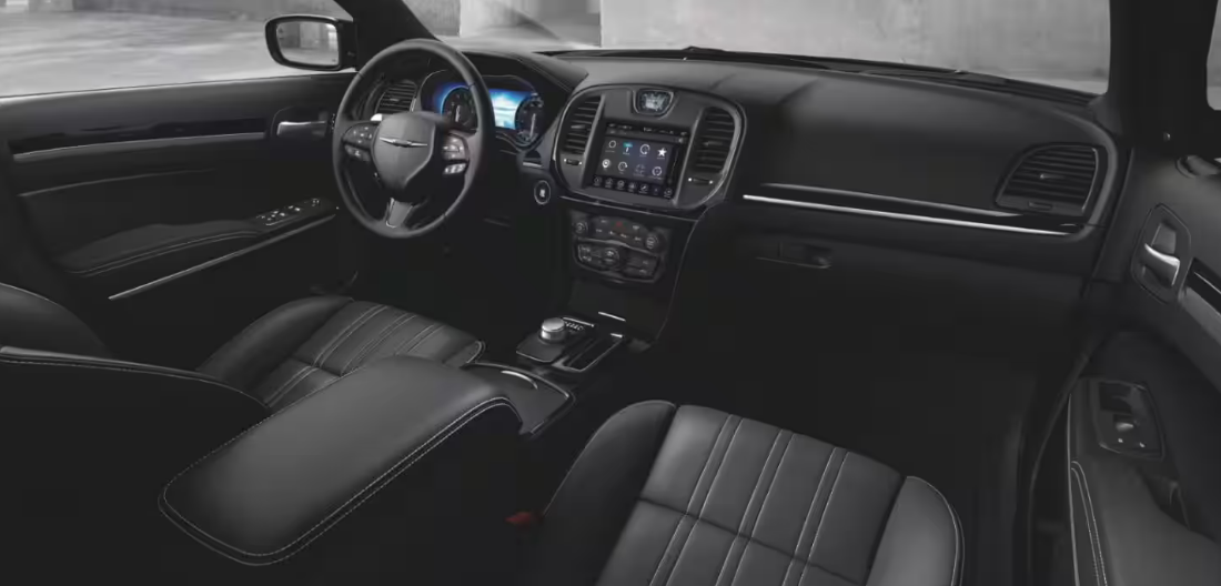 2023 Chrysler 300 Dashboard