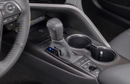 View of the gear selector of the 2023 Toyota Camry