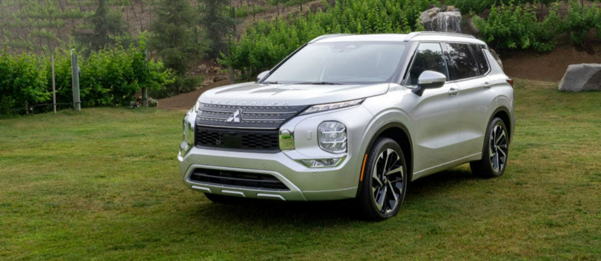 2023 Mitsubishi Outlander for Sale near Butler, PA Jim Shorkey