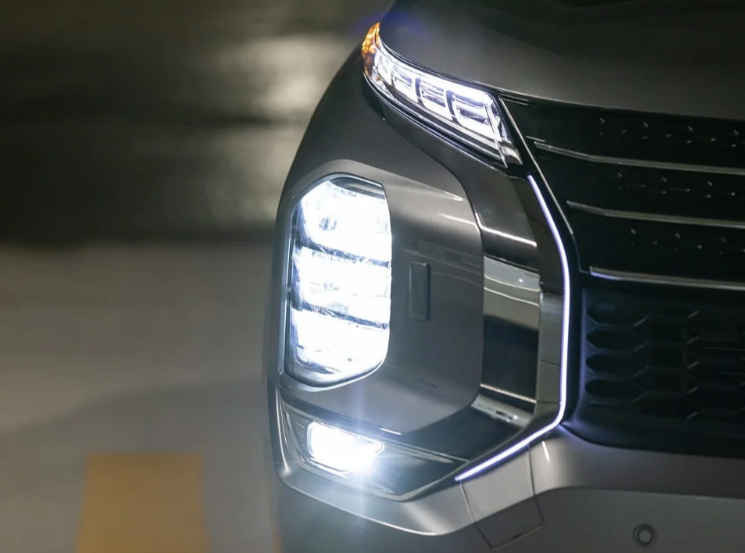 2023 Mitsubishi Outlander for Sale near Butler, PA Jim Shorkey