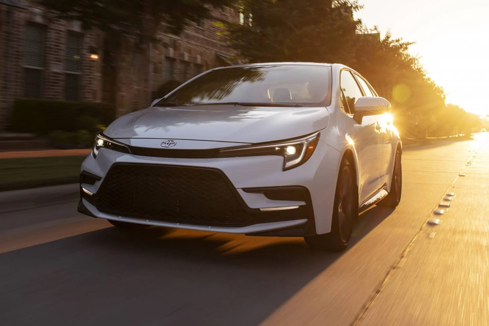 Toyota Ups the 2023 Corolla's MPG, Performance and Tech