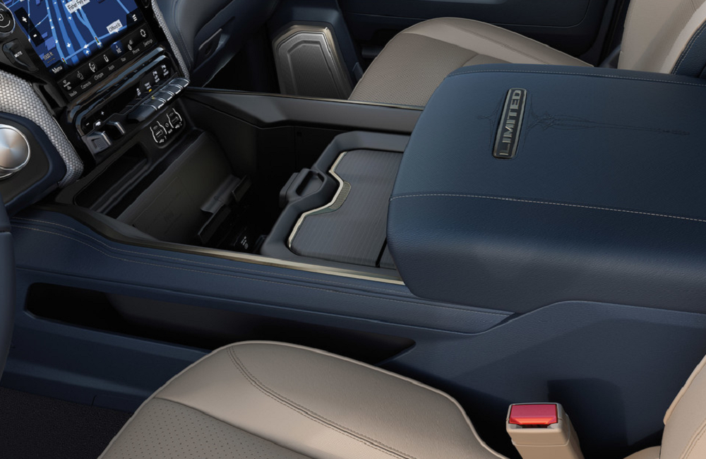 2023 Ram 3500 Storage Space