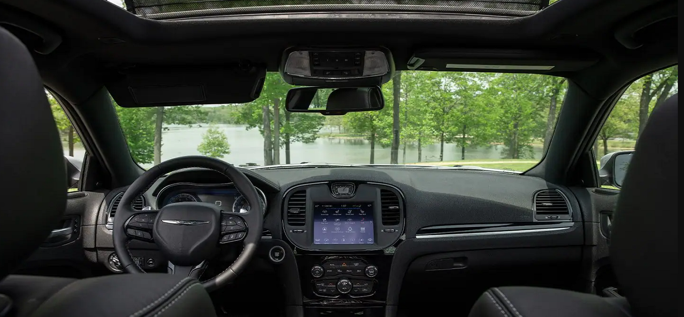 2023 Chrysler 300 Interior