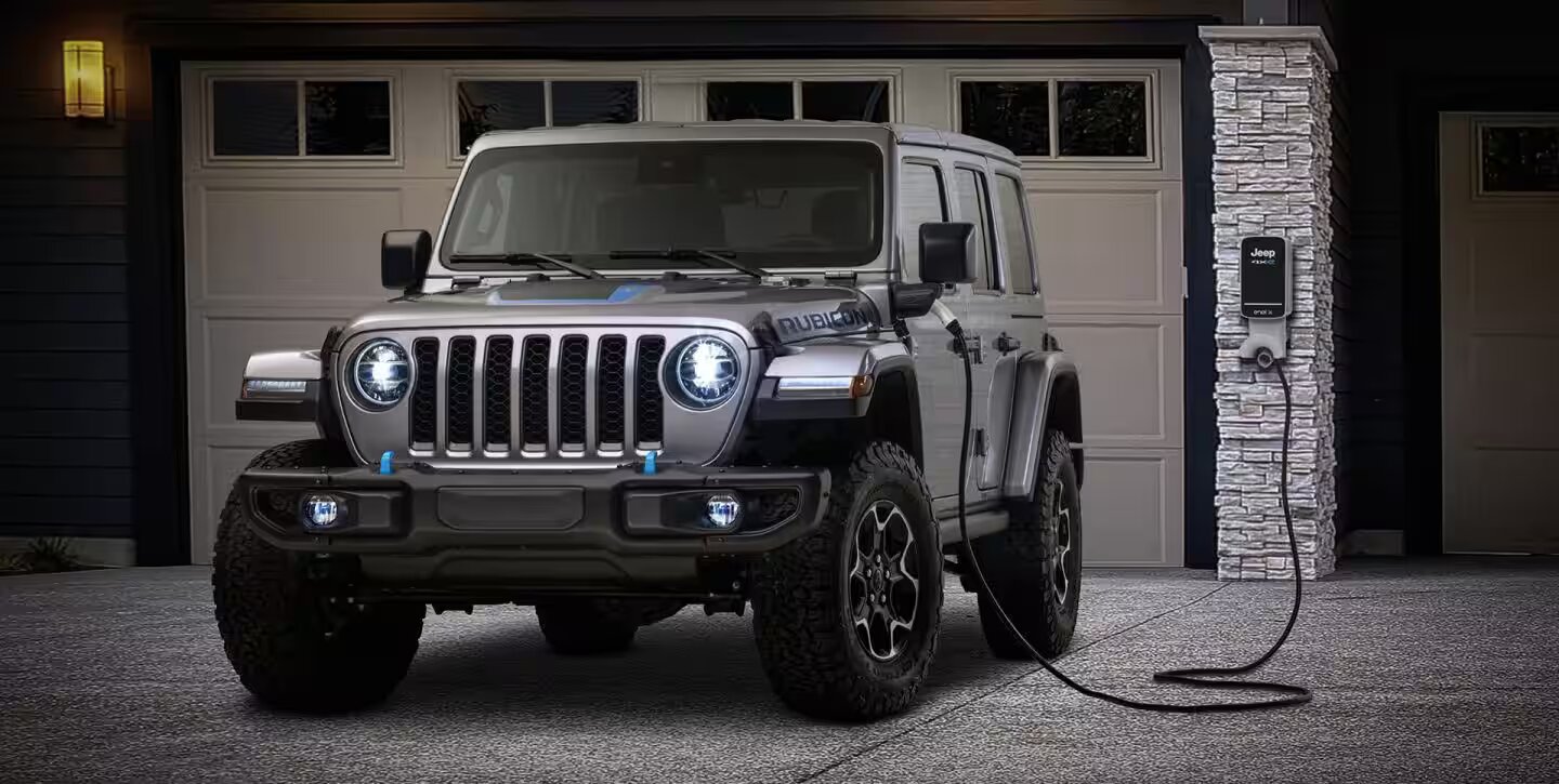 2024 Jeep Wrangler 4xe Key Features in Toronto, ON Downtown Chrysler