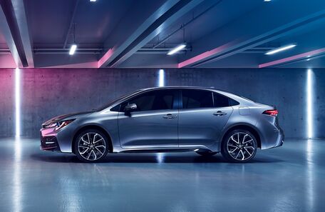 2020 Toyota Corolla exterior side view profile purple