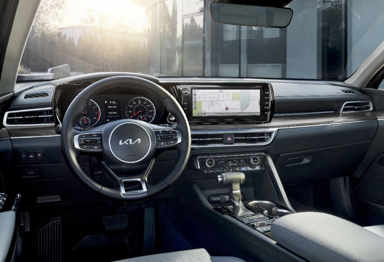 2024 Kia K5 Dashboard