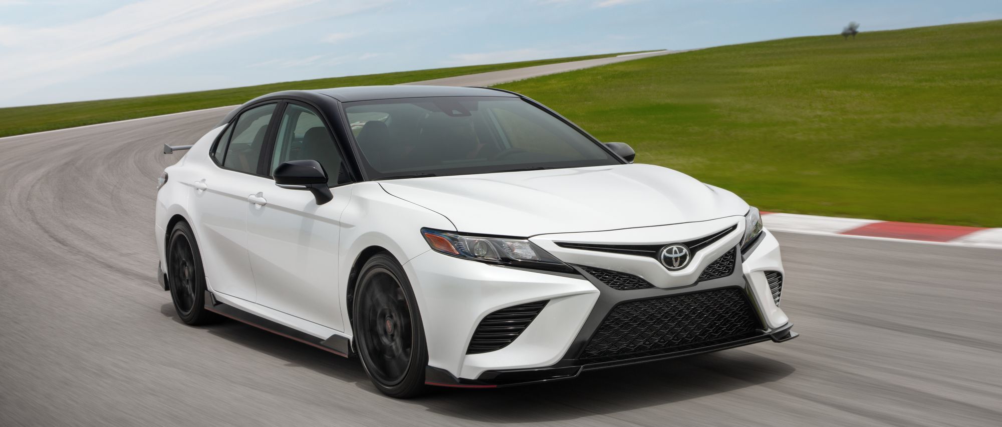 Trunk Ledge Kit | TOYOTA CAMRY SE 2023 Trunk Ledge Kit | TOYOTA CAMRY SE 2023