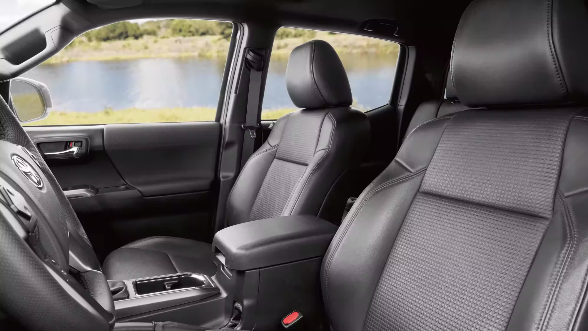 2023 Toyota Tacoma Front Seats