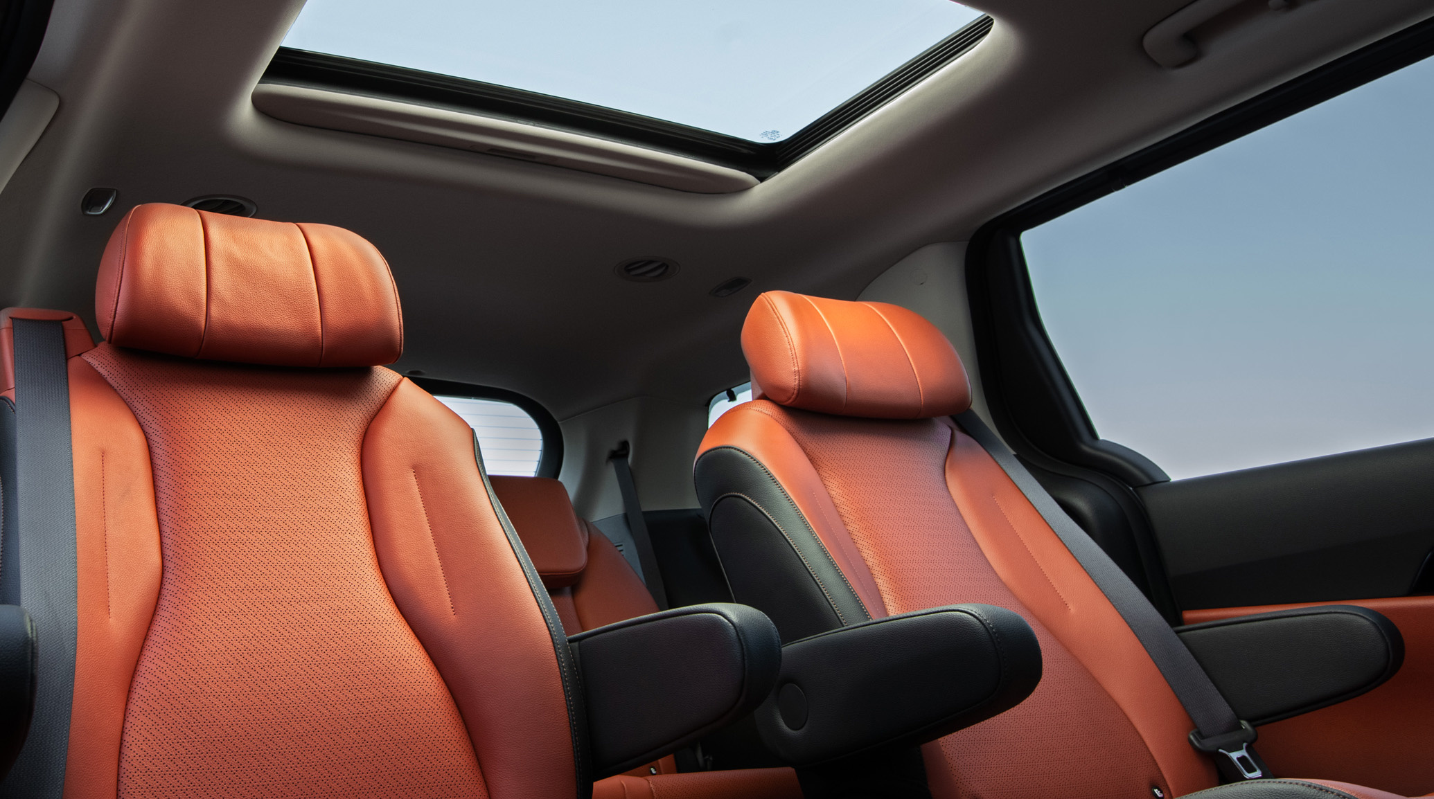 Second-row Seating in the 2024 Kia Carnival