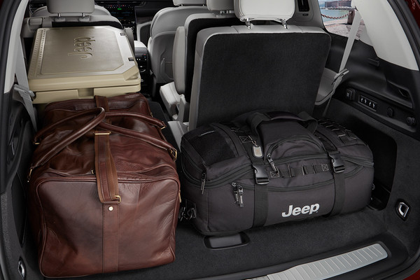 2023 Jeep Grand Cherokee Cargo Area