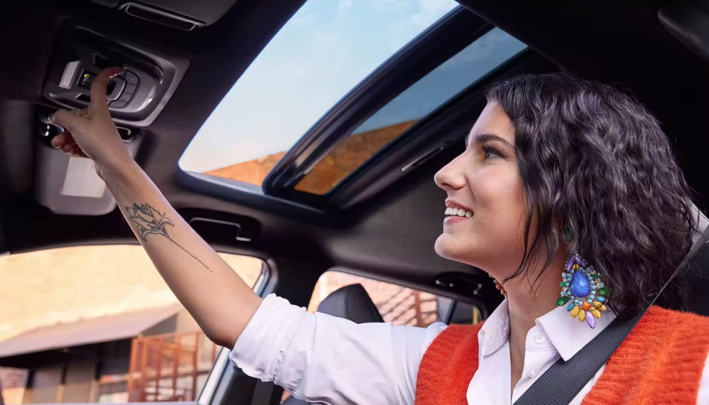 2023 Toyota Corolla Cross Moonroof