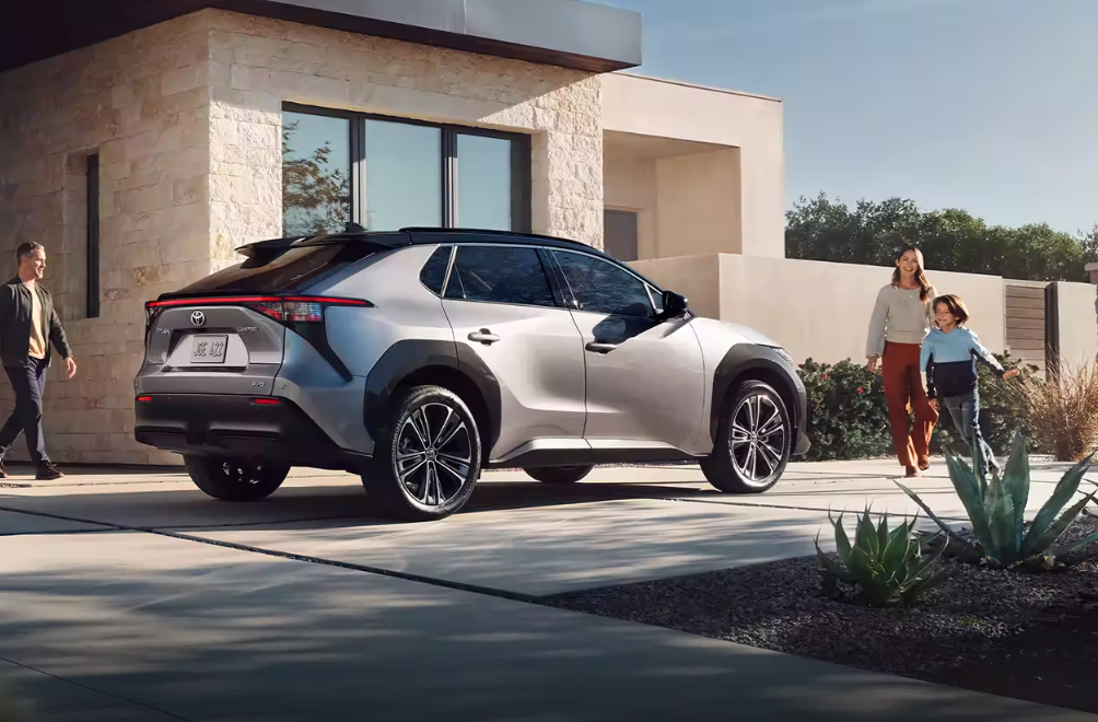 2023 Toyota bZ4X for Sale near Woodland Hills, CA