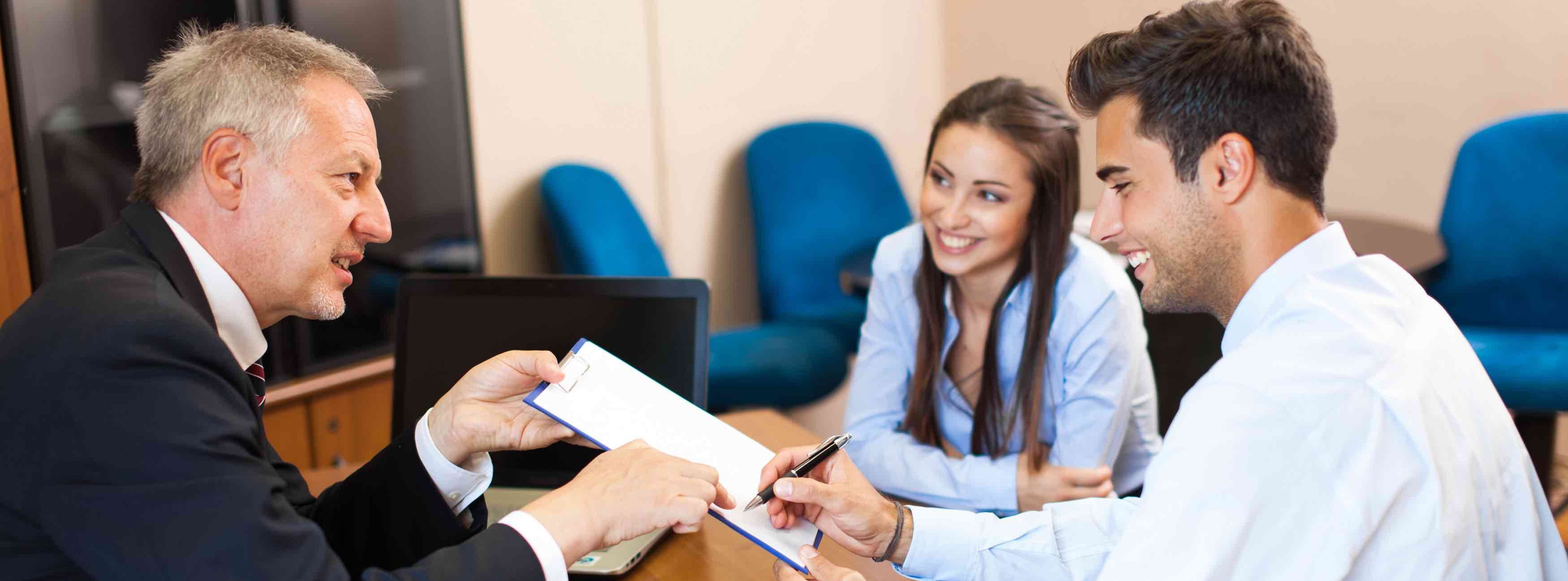 Buy vs Lease in Glendale, AZ Land Rover Arrowhead