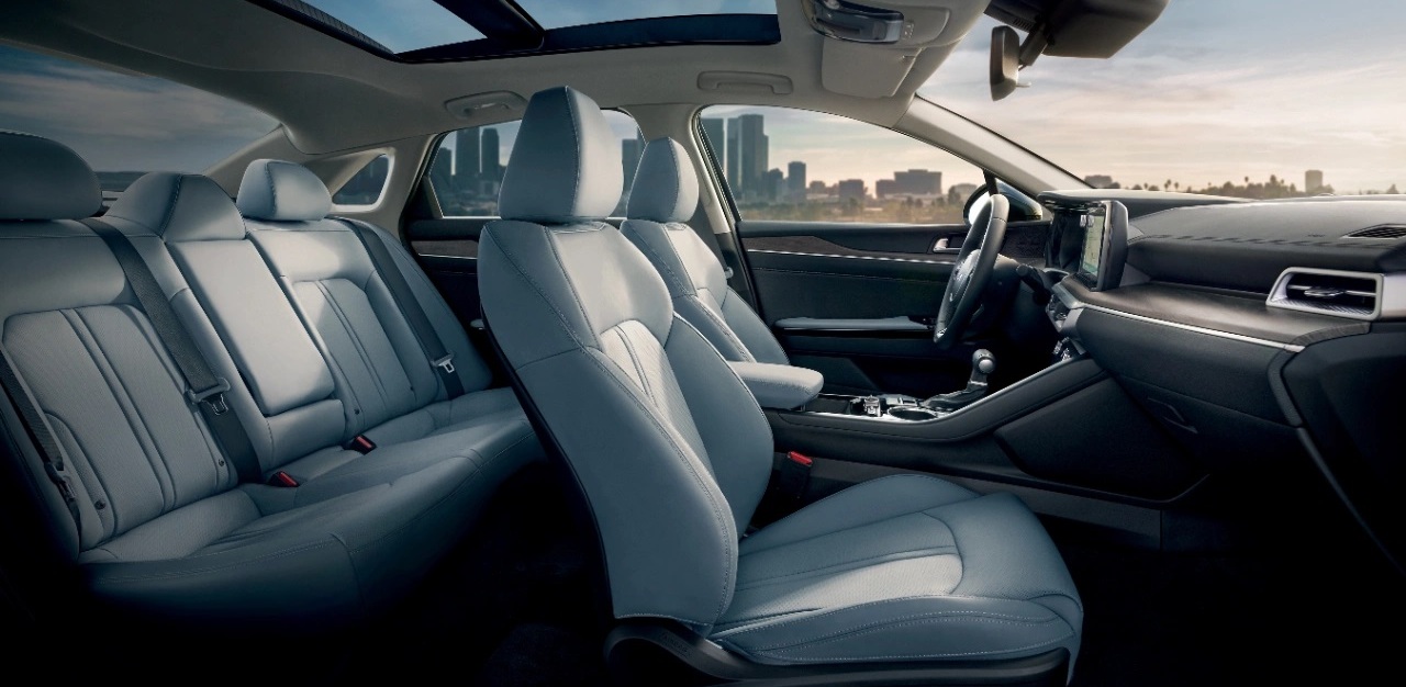 2024 Kia K5 Seating