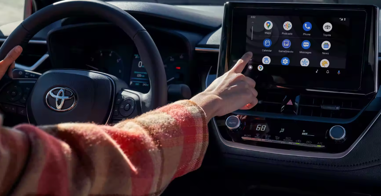 Front Interior View of the 2023 Toyota Corolla 