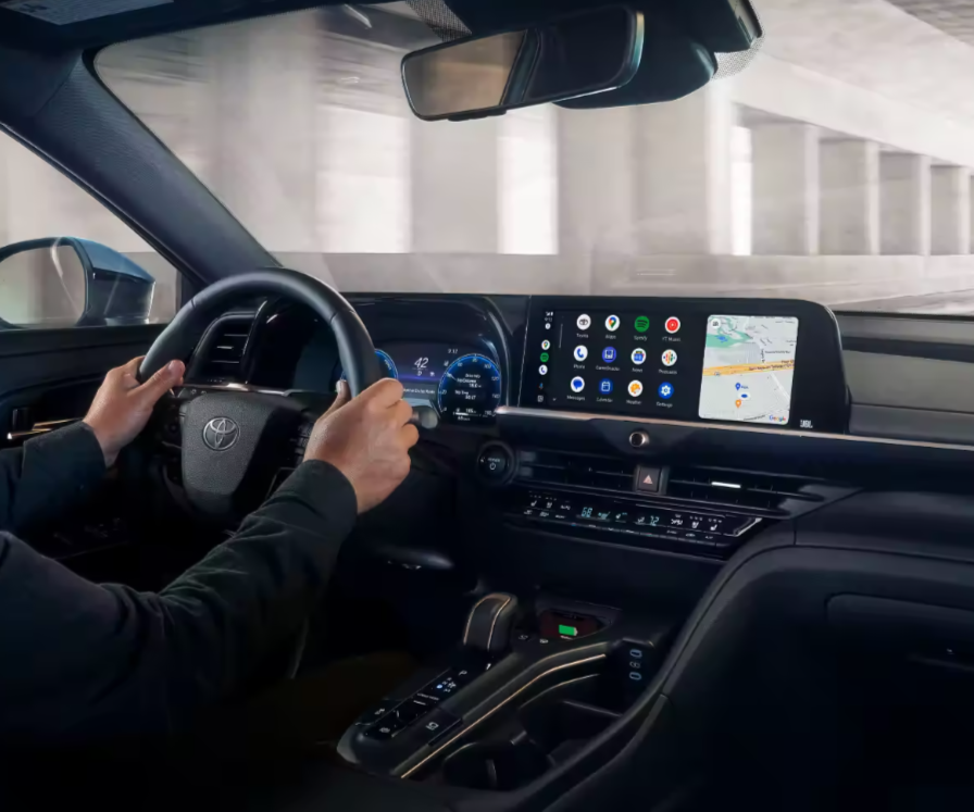 2023 Crown Touchscreen