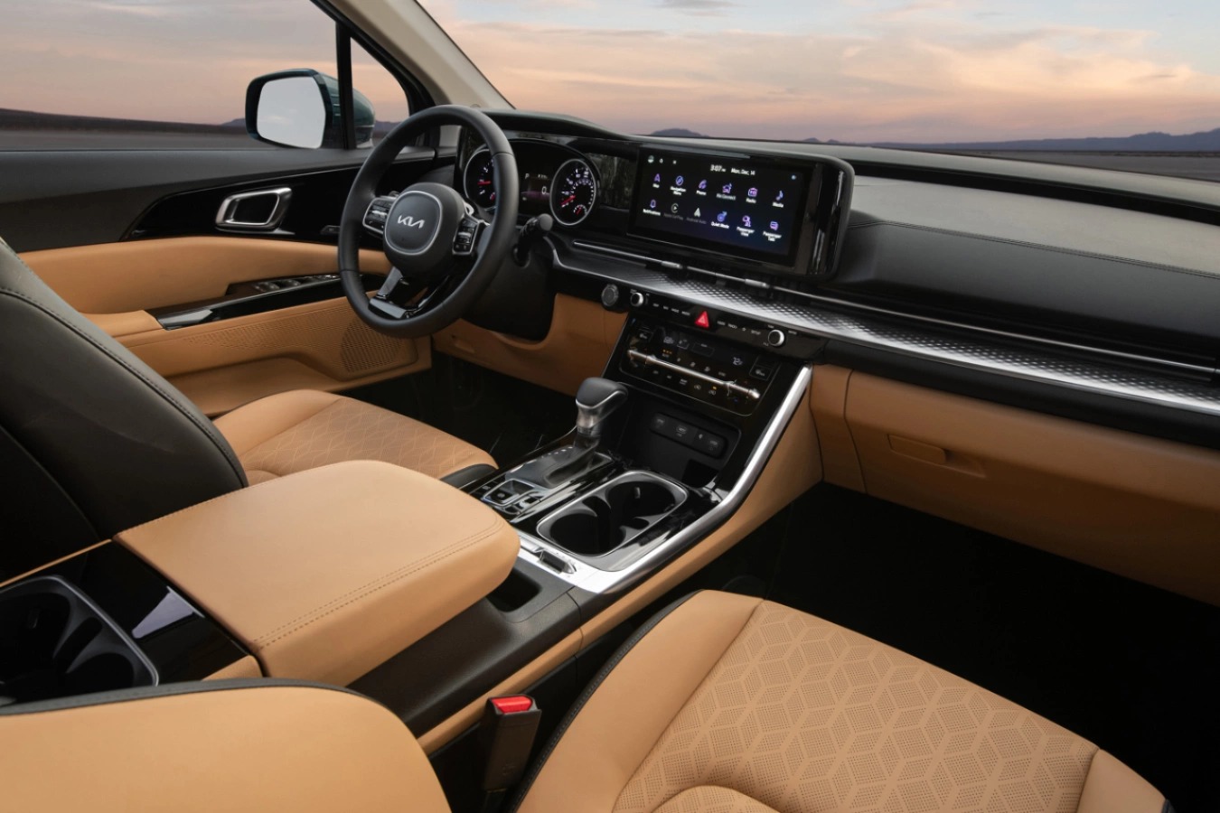 Front Interior View of the 2024 Kia Carnival