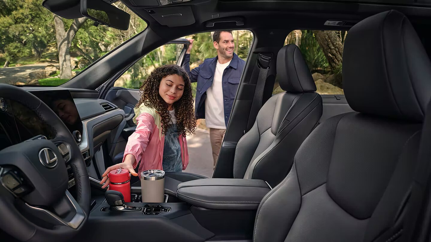 Front Interior View of the 2024 Lexus TX