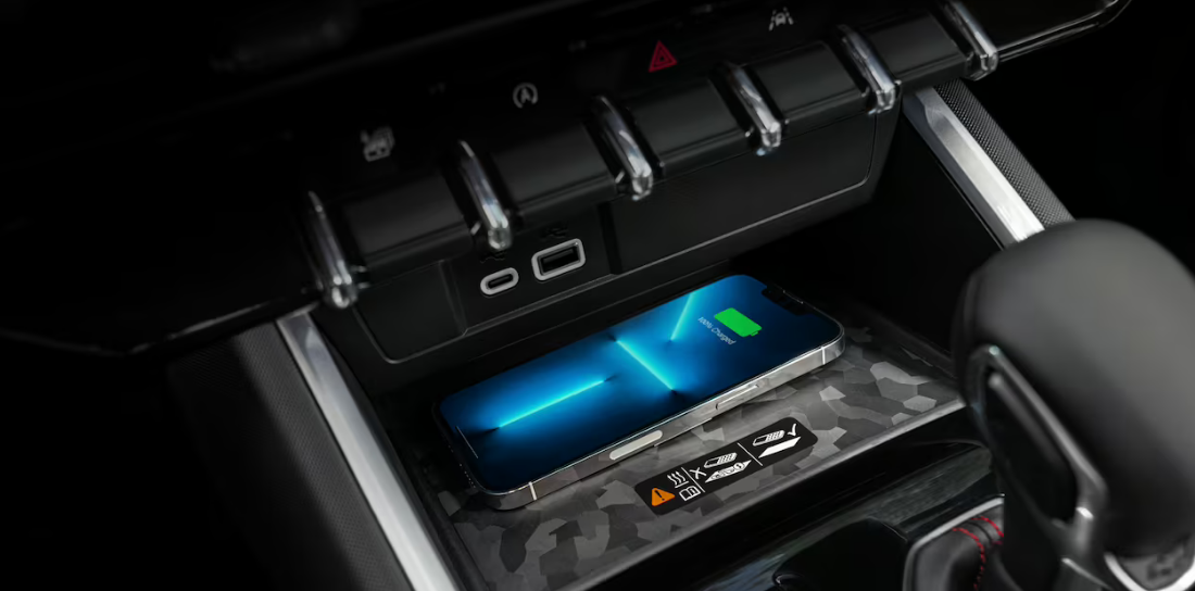 2023 Chevrolet Colorado Charging