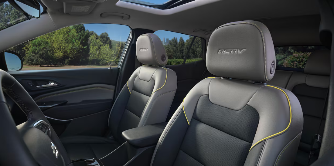2024 Chevrolet Trax LT Seating