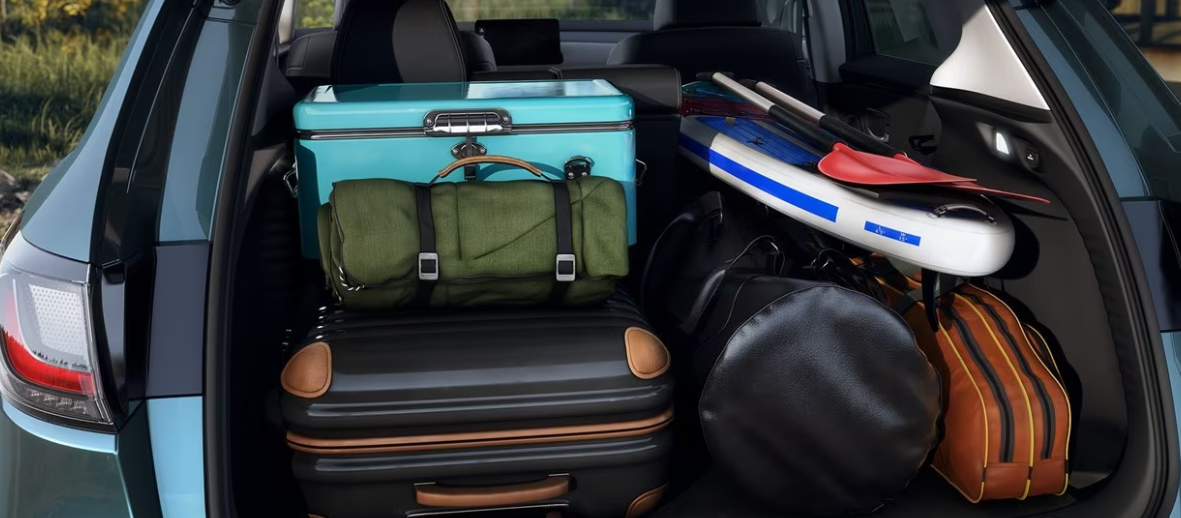 La capacidad de carga máxima es de 55.1 pies cúbicos.