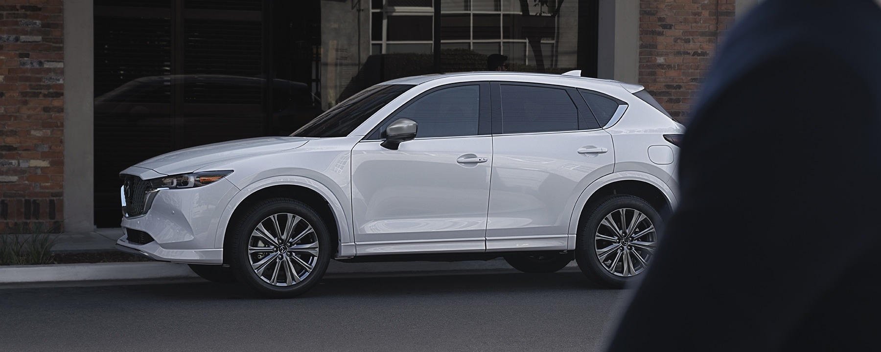 2023 Mazda CX-30 2.5 S Carbon Edition 4dr i-ACTIV All-Wheel Drive Sport  Utility SUV: Trim Details, Reviews, Prices, Specs, Photos and Incentives