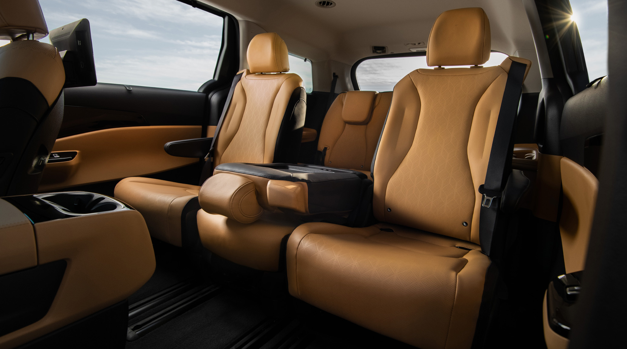 2024 Kia Carnival Interior