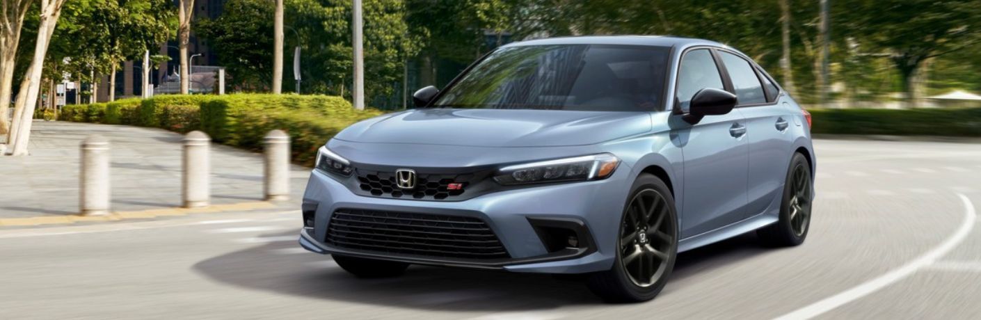 2023 Honda Civic Si Sedan front quarter view