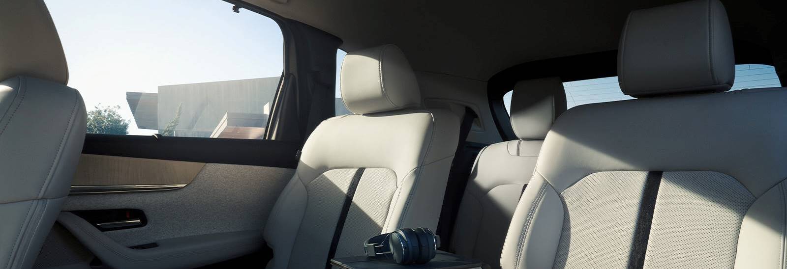 2024 MAZDA CX-90 Interior