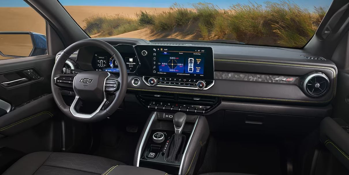 2023 Chevrolet Colorado Dashboard