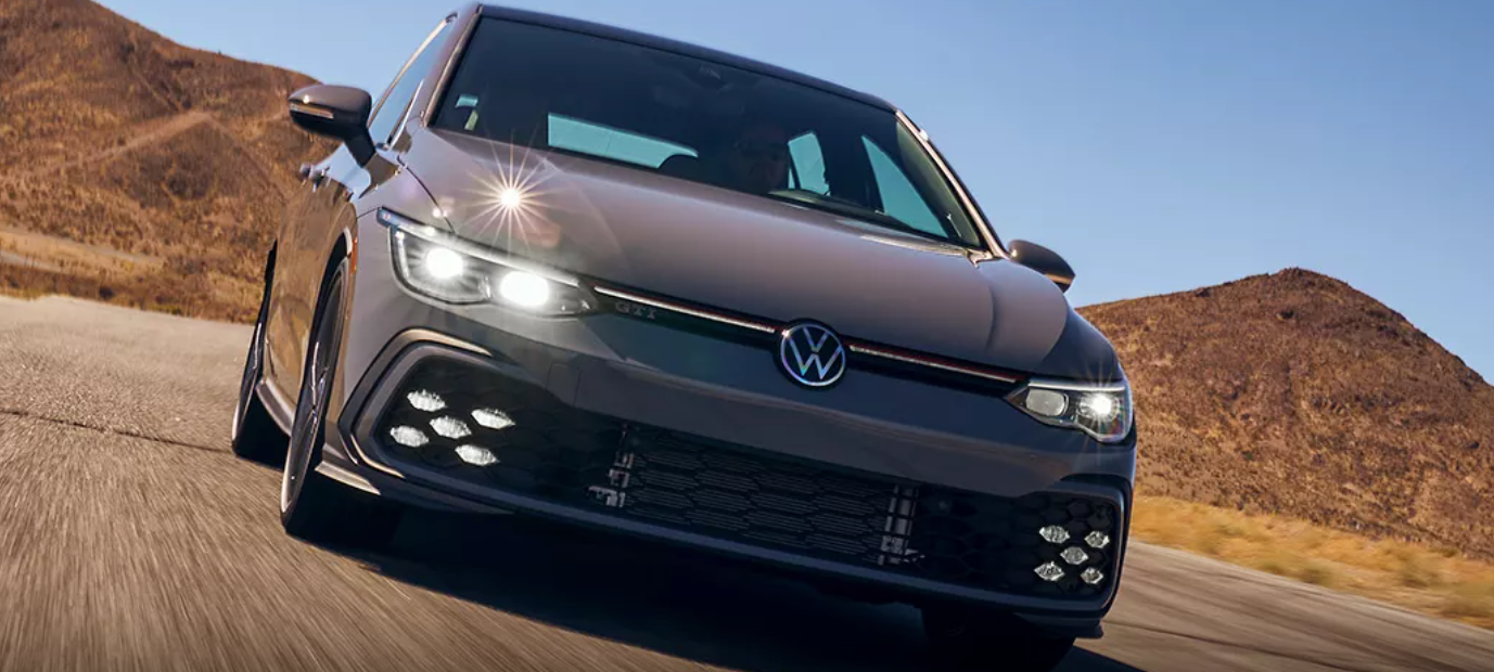 2023 Volkswagen Golf GTI 2.0T Autobahn